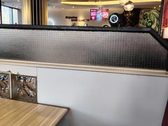 -必胜客(绿地新都会店)