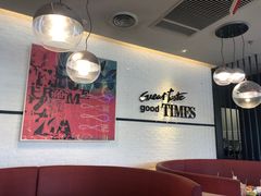 卡座-必胜客(绿地新都会店)