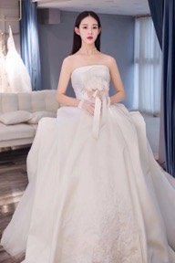 点击看大图 -深白婚纱艺术馆(王府壹号店)