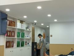 -郑远元专业修脚房(栖山路店)