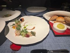 -弦月窗LUNETTE BY AMANDA(复兴路店)