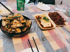 -吴记口味馆