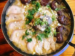 -闯关东东北农家菜(崂山石老人店)