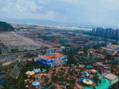 -七彩云南欢乐世界