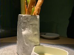 -穹六人间 people 6(岳阳路店)