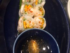 米纸大虾卷-山港凯悦酒店·BEBA海滩烧烤餐厅酒吧