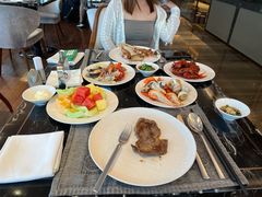 -云端西餐厅(南宁龙光那莲豪华精选酒店)