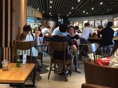 大堂-星巴克(西藏路店)