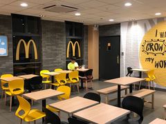 大堂-麦当劳(石坝服务区店)
