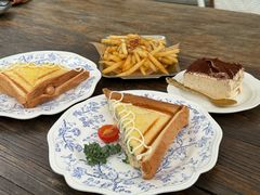 -Lamant Manor已闻花名關於藍