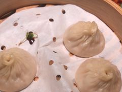 -滩外滩·本帮江浙菜(新天地店)