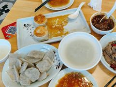 -惠丰门丁肉饼店