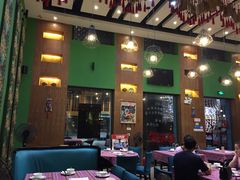 大堂-香巴拉云南餐厅(华莱坞店)