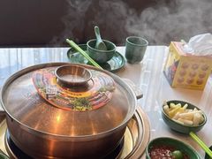 -润园四季椰子鸡火锅(卓越INTOWN店)