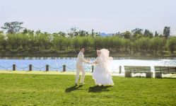 -挪娅婚纱摄影皇家会所