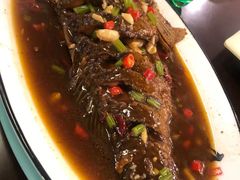 -湖光月色临湖音乐餐厅(台儿庄古城店)