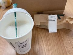 -星巴克(郑州曼哈顿广场店)