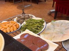 -重庆三峡火锅城(梅林店)