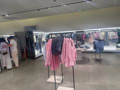 -ZARA(凯德乐峰广场店)