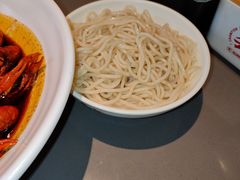 -龙巢盱眙龙虾·牛蛙·烧烤宵夜(八卦岭店)