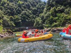 -安吉龙王山峡谷漂流