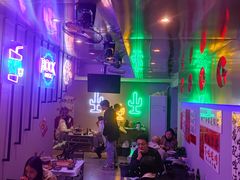 -夜火烤摊·东北烧烤酒场·老杨小黄鱼
