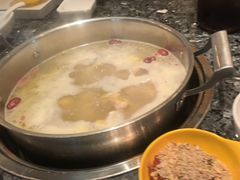 -一席地·本地鸡窝·杭帮鸡火锅(萧山银隆百货店)