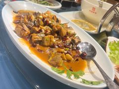 -乔家小院•非遗驴肉•本地小海鲜(滨河路店)