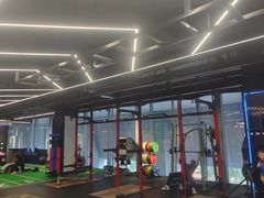 -懒人Club健身(卓越时代广场店)