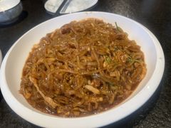 -靠山屯东北农家菜(八龙桥雅苑店)
