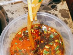 -肖肖酸萝卜鱼火锅(总店)