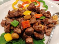 彩椒巴东牛仔粒-万宝海鲜舫(劳动公园店)