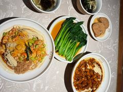 -松鹤面馆·古法焖肉面(观前店)