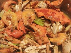 -七欣天香辣蟹火锅(闵行浦江欢乐颂店)