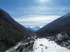 -亚拉雪山风景区