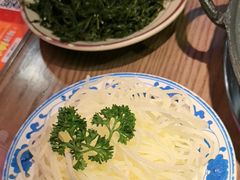 -巴卤社老火锅(财富店)