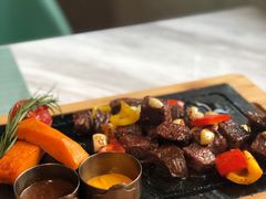 -蜜桃花开·中西融合菜E&W(南长街店)