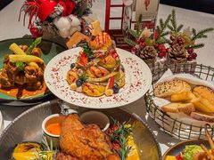 -Mogul Eatery·大亨餐酒馆