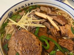 -镇南锅盖面馆(解放路店)