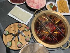 -长嘉·河图火锅(长嘉汇江景旗舰店)