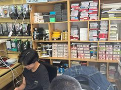 -手机维修手机贴膜(上海江桥万达广场店)