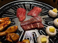 -炼火烤肉店