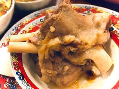 -毛辣果·贵州红酸汤牛肉火锅(西单店)