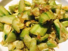 拍黄瓜-有位虾匠·香辣蟹·小龙虾(李村店)