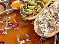 -阿山卓·野生菌火锅·纳西火塘烤肉