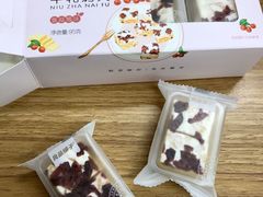 -良品铺子(白云新世界店)