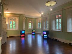 -Nathalie Djurberg与Hans Berg“牛皮纸包裹的月亮”-Prada荣宅当季展览