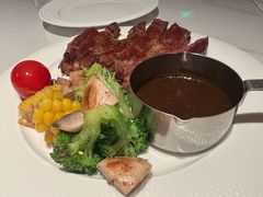 -静香HOUSE·全时段融合餐厅(七星欢乐颂店)