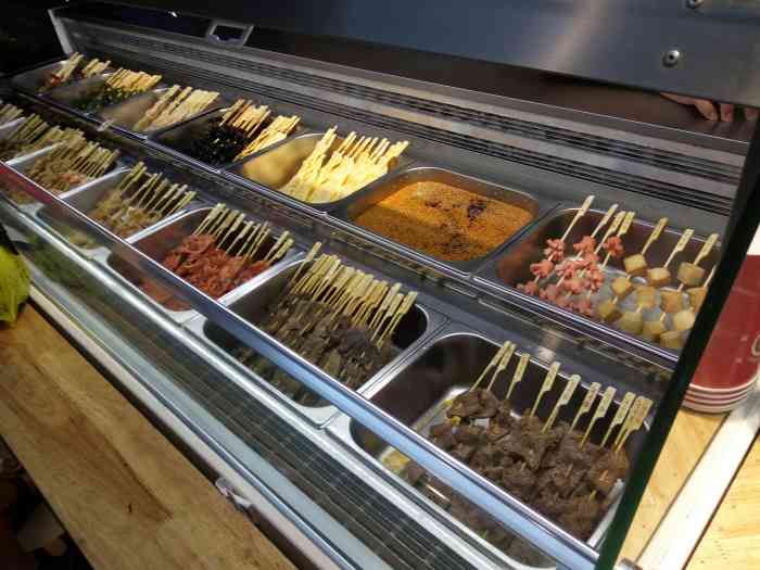 梁小小藤椒串串(印象城店)-"梁小小藤椒串串,是一家专门制作和销售冷