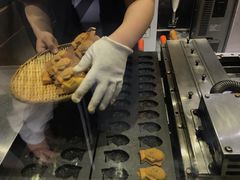 派皮-粉粉乐鲷鱼烧(美罗城店)